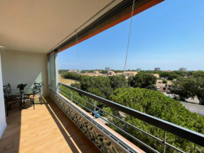 T3 vue sur mer, renové à neuf, 4 à 6 pers,65 m2-500 M de la plage